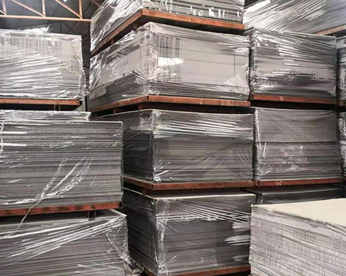 晉中水泥外墻掛板專業(yè)制造商——太原和興建材，打造堅(jiān)固美觀的建筑外衣